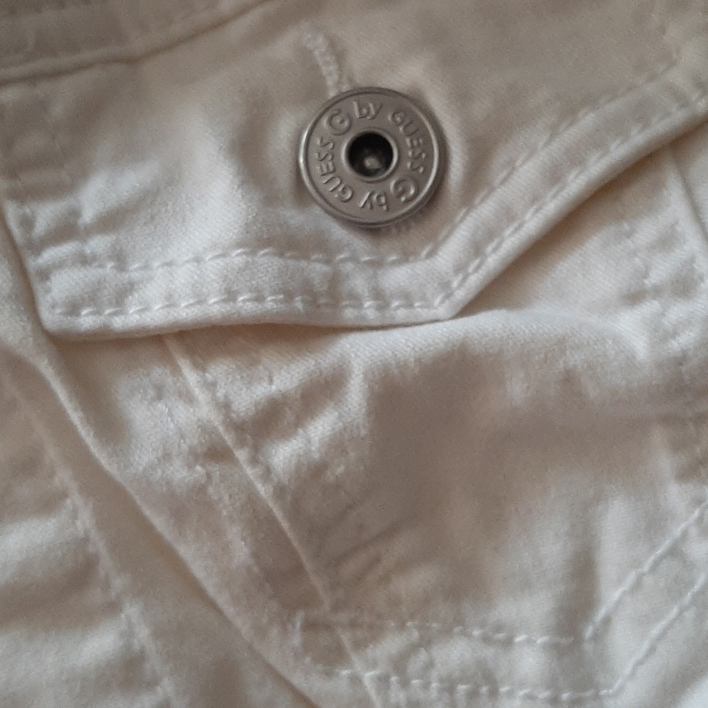 Vest - Picture 3 of 5